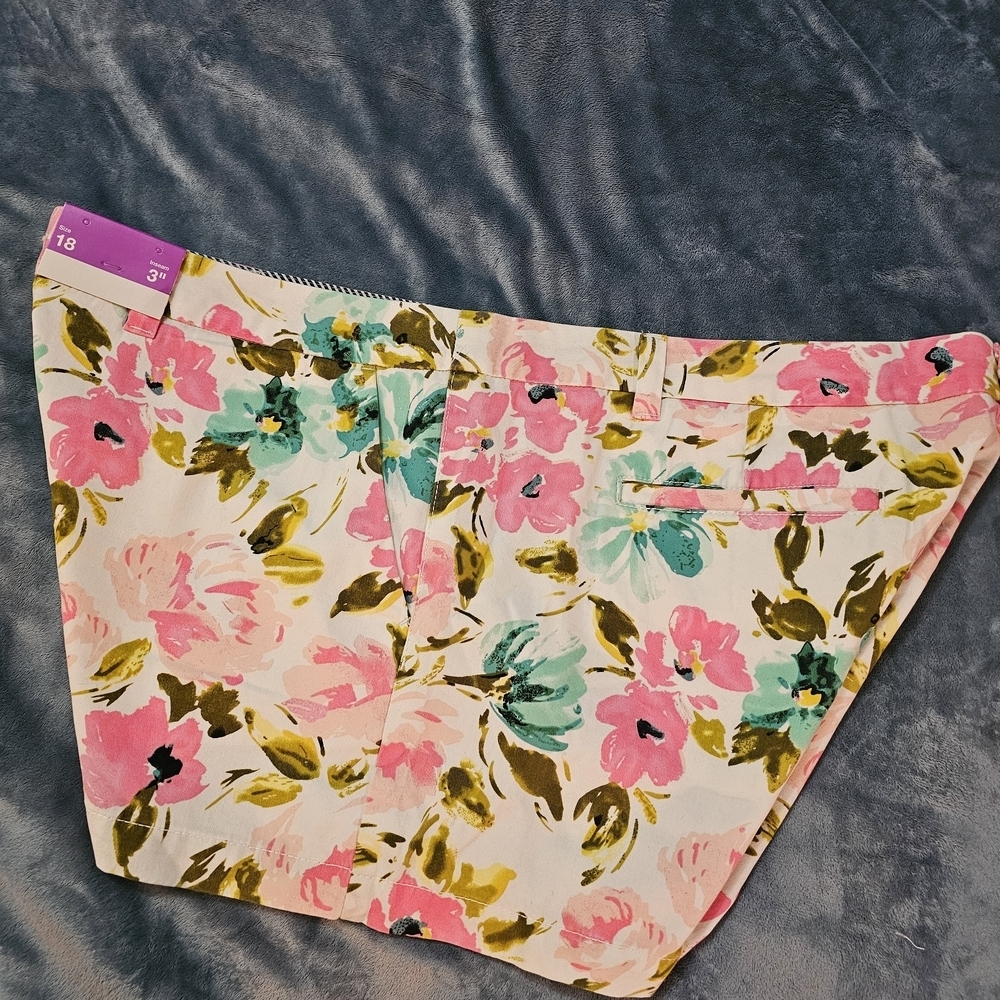 Merona Bermudas Floral Women's Shorts - Pink, Green, Blue Womens Size 18 - Picture 5 of 11